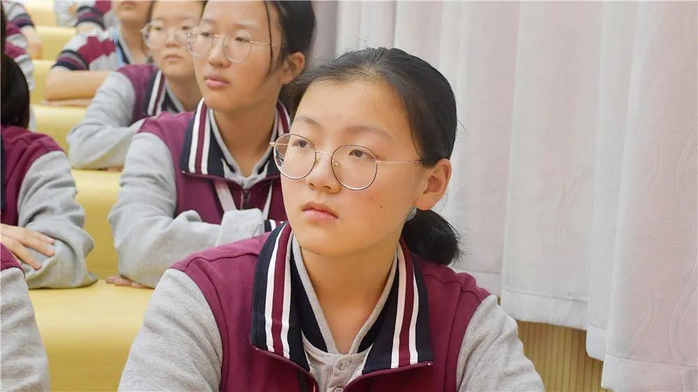 学生时代你最害怕的学科是什么？为什么？游戏画面